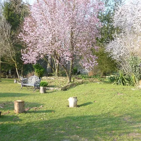 Mont Blanc - Locations De Charme Semesterbostad Beaurainville